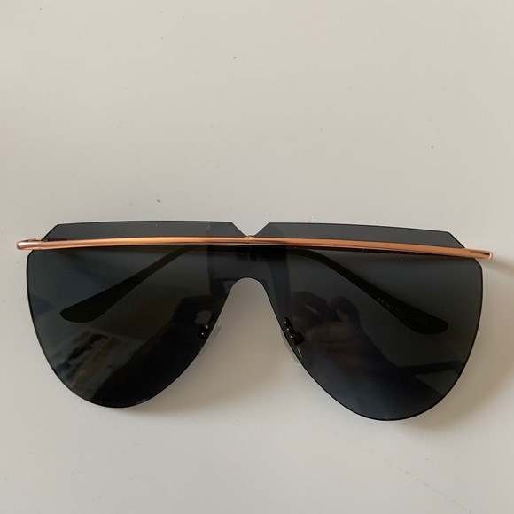 Sunglasses - Picture 1 of 2